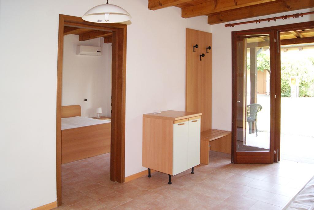 Case Vacanze Orchidee Grado Room photo